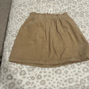NWT Juniors Medium Tan Corduroy Skirt
